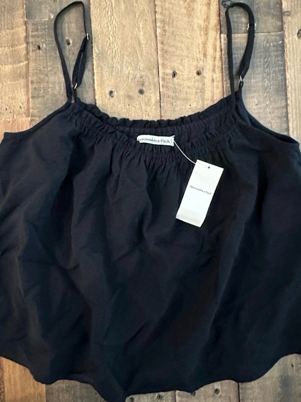 ⭐️NWT Abercrombie & Fitch Black Ruched Scoopneck Cami - XS